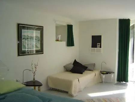 德高塔姆红磨坊住宿加早餐旅馆 3* Saint-Jean-et-Saint-Paul