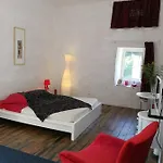 Couette-café Le Moulin De Gauty 3*